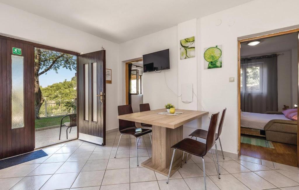 Apartman Nina 1 센 외부 사진